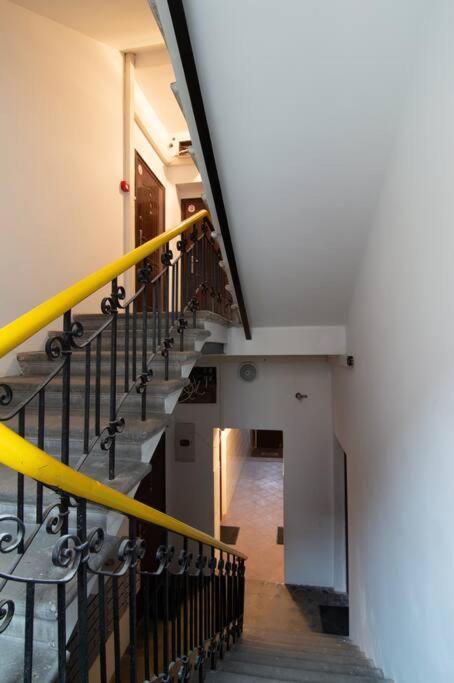 Hot Riga Ernestines Iela 7-7 Enjoy The Feel Of Home And History! Экстерьер фото