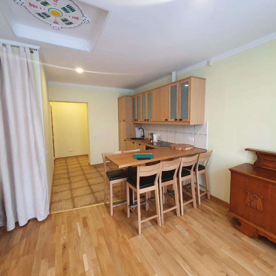 Hot Riga Ernestines Iela 7-7 Enjoy The Feel Of Home And History! Экстерьер фото